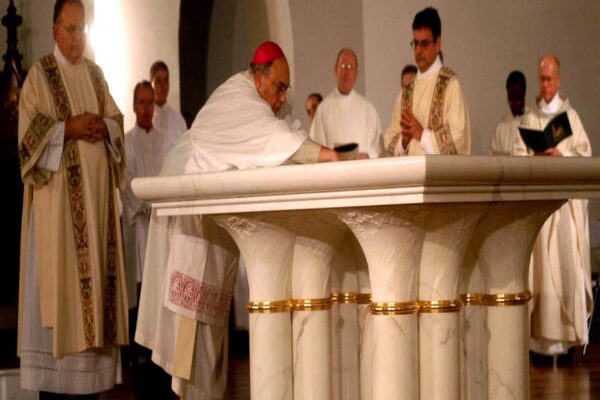 2002 New Altar Consecrated